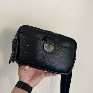 Rad Revolution Sling Bag In Black